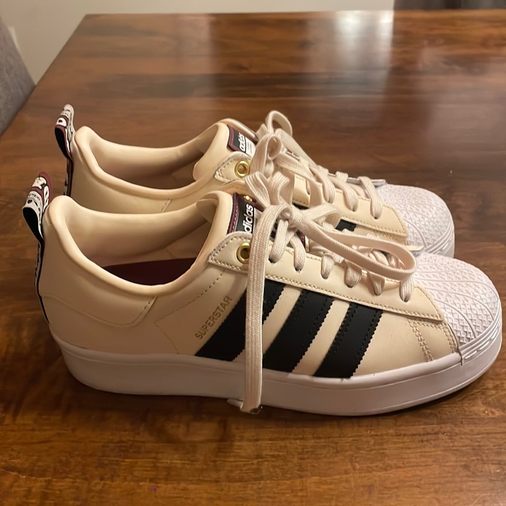 Adidas SUPERSTAR Sneakers